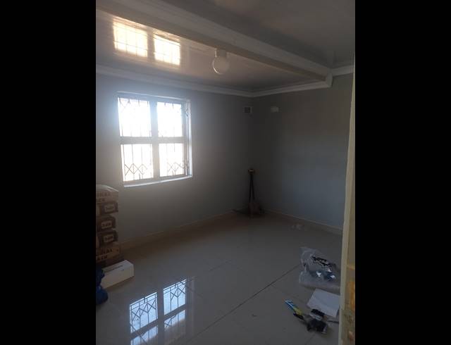 2 BEDROOM HOUSE RENTED IN UMLAZI P
